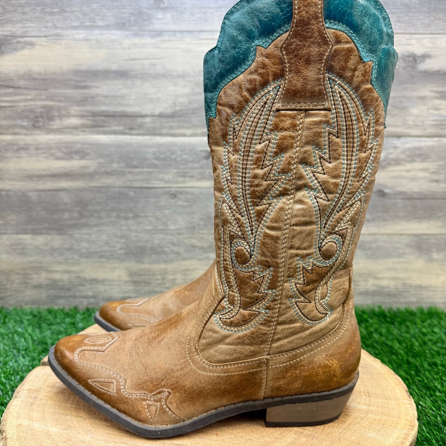 Coconuts Women - Size 6.5M - Tan / Turquoise Soft Faux Cowboy Boots Cimmaron