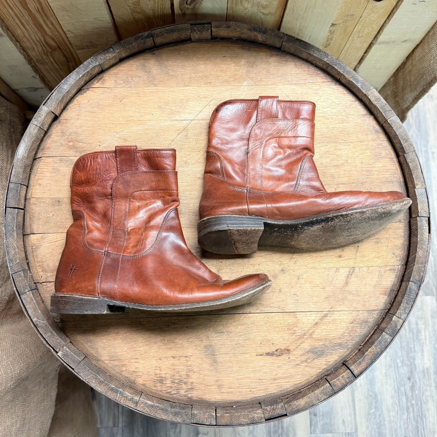 Frye Women - Size 8B - Brown Short Riding Boots 76958