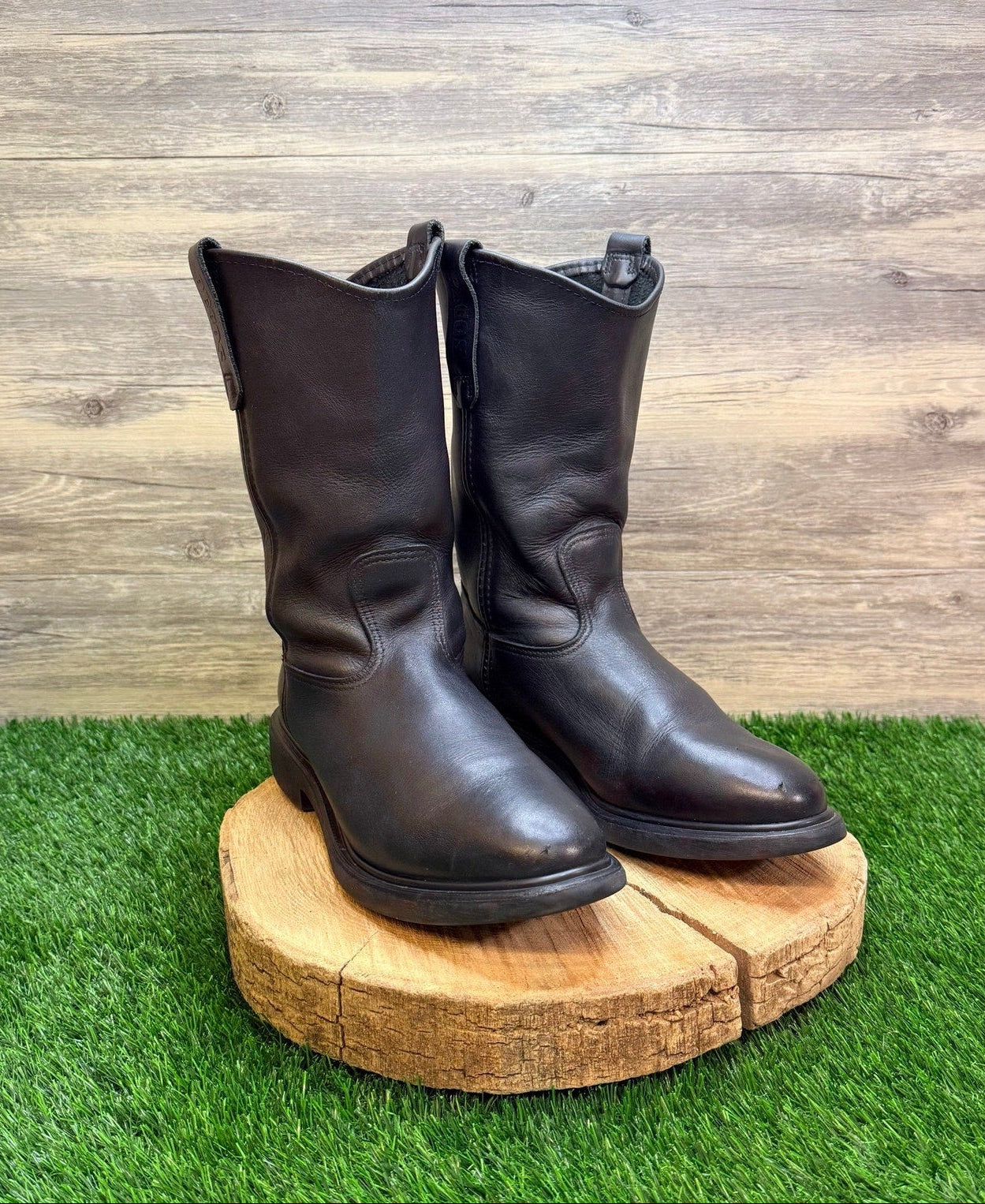 Red Wing Men - Size 9.5D - Black Pecos Work Boots 9389450