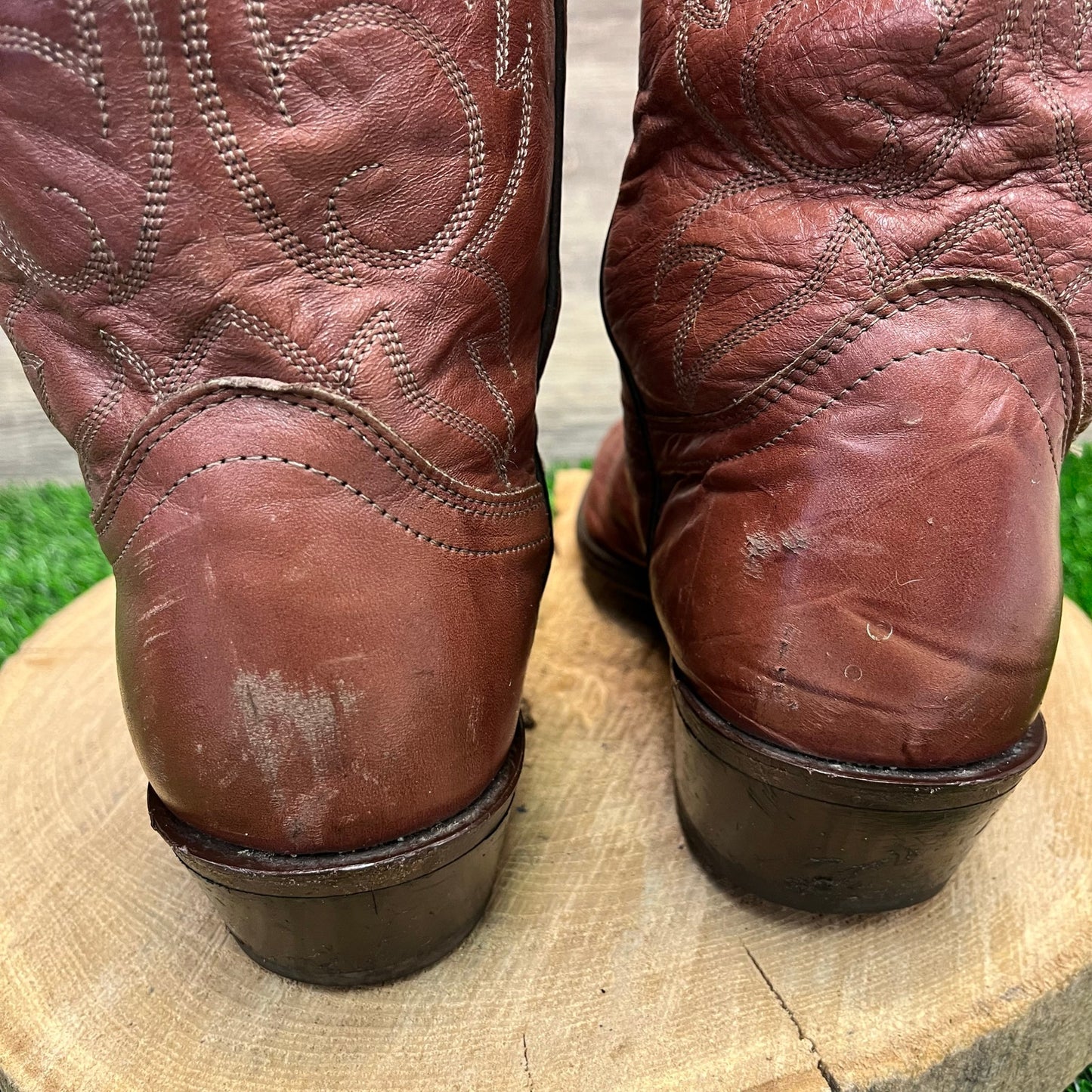 Laredo Men - Size 10.5EE - Brown Cowboy Boots Style 7021