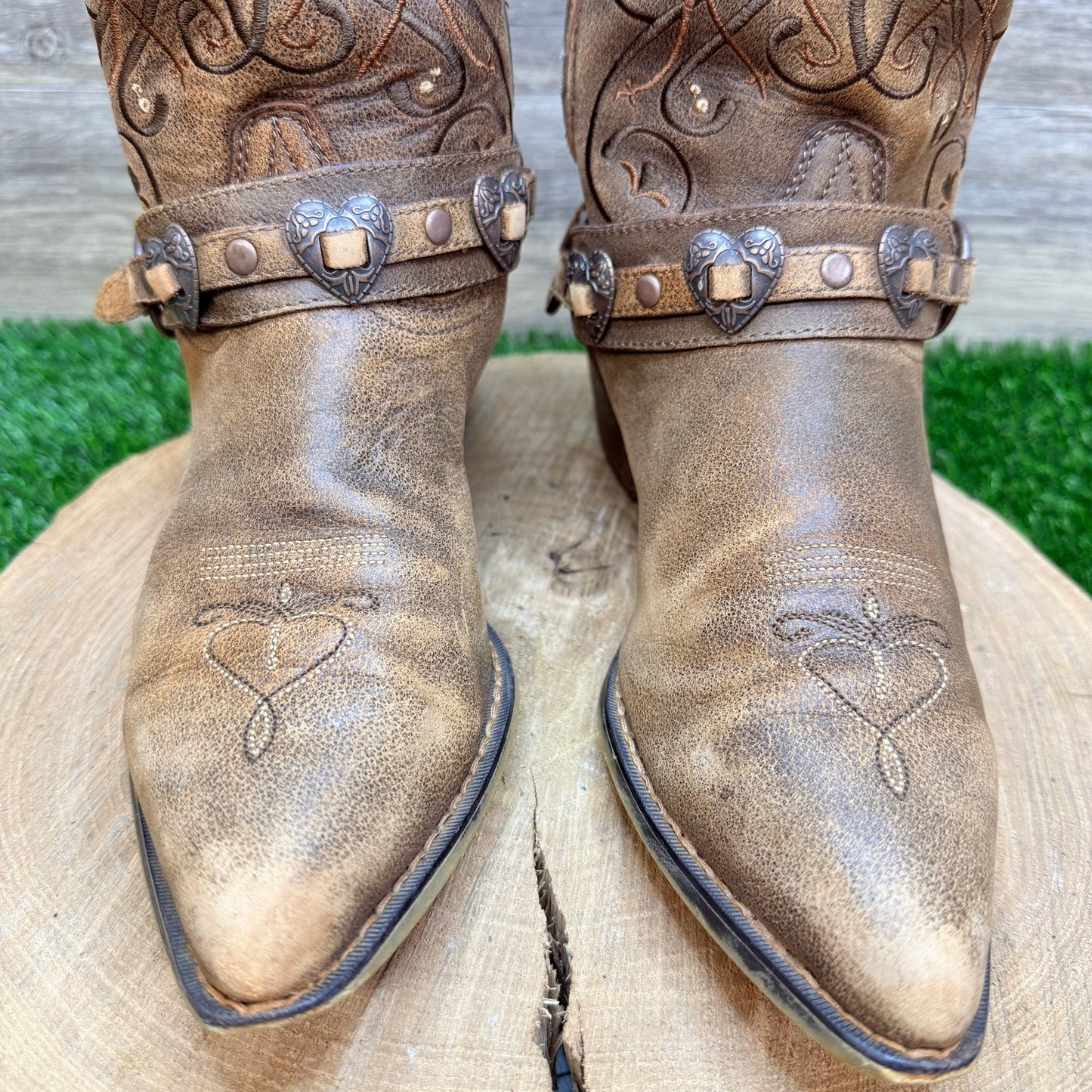 Durango Women - Size 10M - Brown Concho Snip Toe Crush Cowboy Boots RD4155