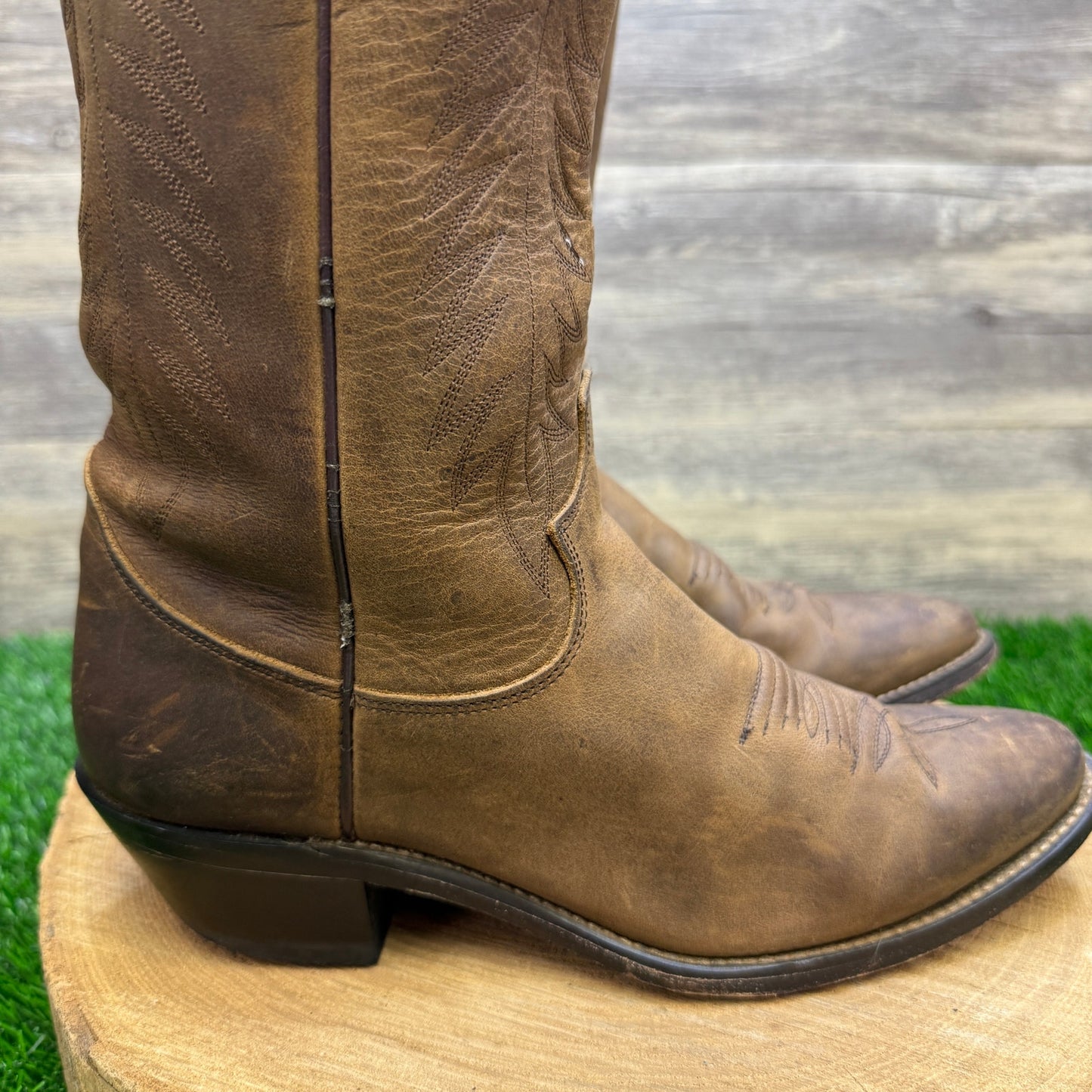 Justin Women - Size 8B - Brown Apache Cowboy Boots Style L4934